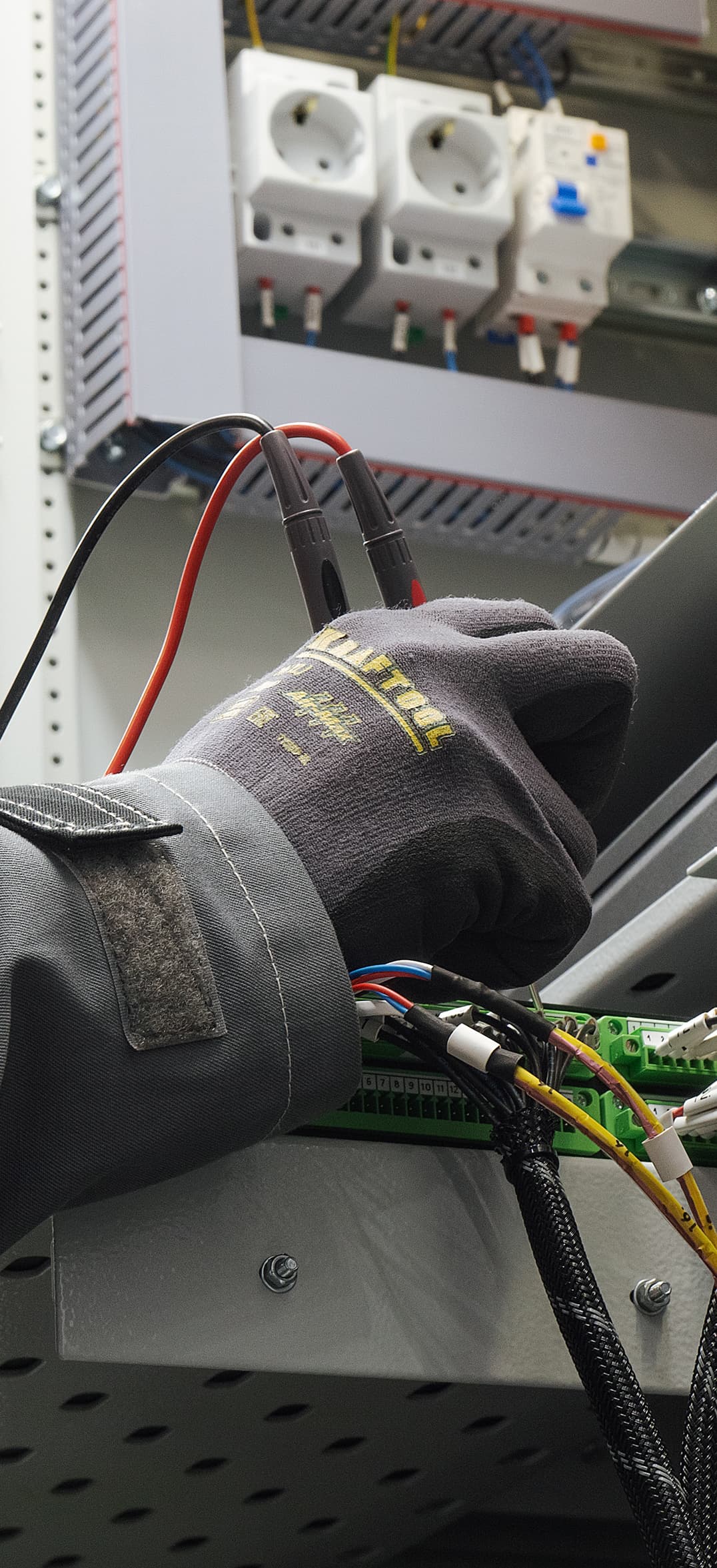 Station's hardware